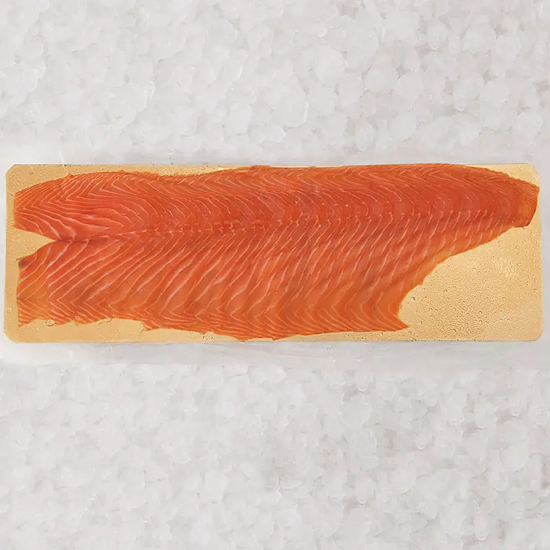 15 tranches de saumon fumé élevé en Écosse par Loch Duart