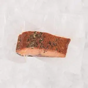 Baron de saumon flaky au miel et thym fumé à chaud