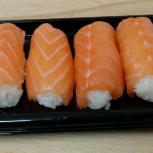 4 nigiris de saumon